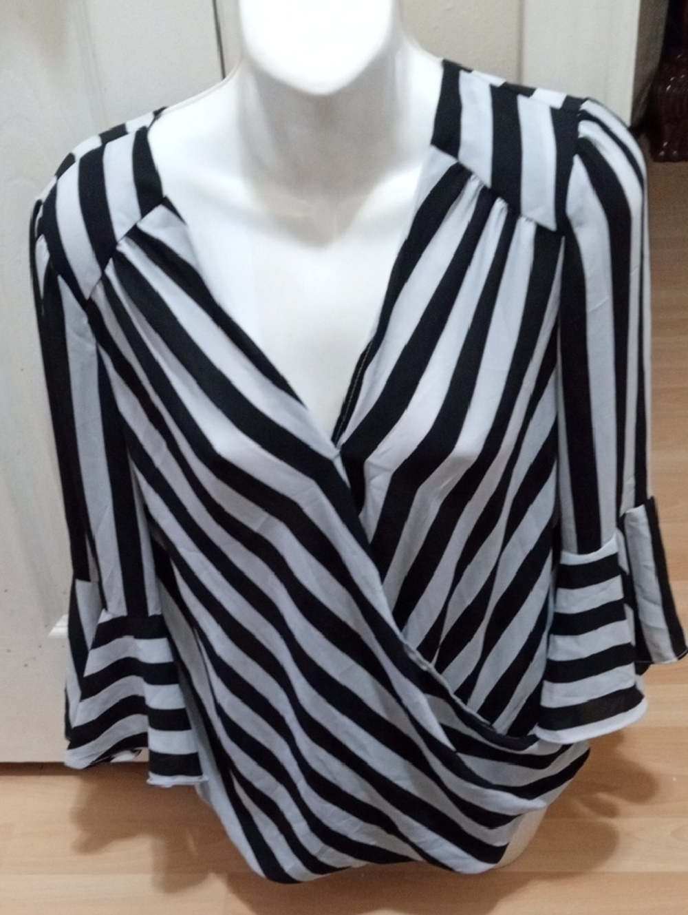 Premise Black & White Striped Wrap-Style Blouse Bust 40